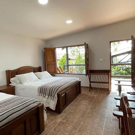Hotel Bosques Del Saman Alcala Quimbaya Kültér fotó